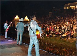 Los Tigres del Norte