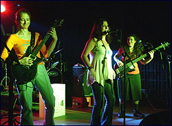 Tan Bonicas. Foto: Juan Jes&uacute;s Garc&iacute;a