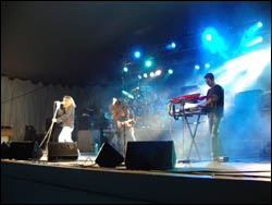 Karma en la Noche de Rock 2002. Foto: Juanma Cantos