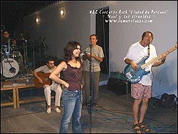 Maui y Los Sir&eacute;nidos. Foto: lemetofuego.com