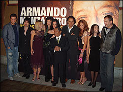 Manu Tenorio, Nacho Campillo, Pasión Vega, Carmen París, Diana Navarro, Armando Manzanero, El Negri, Pastora Soler, Sofía Orozco y Miguel Bosé.