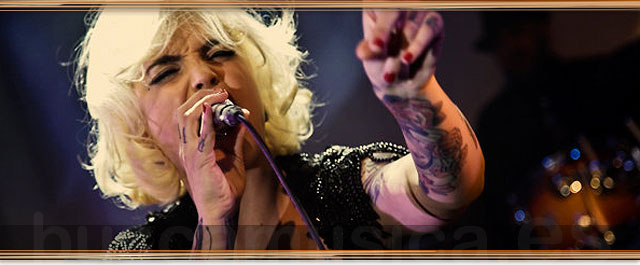 PREMIOS LA NOCHE EN VIVO ''LOS GUILLES'' 2011