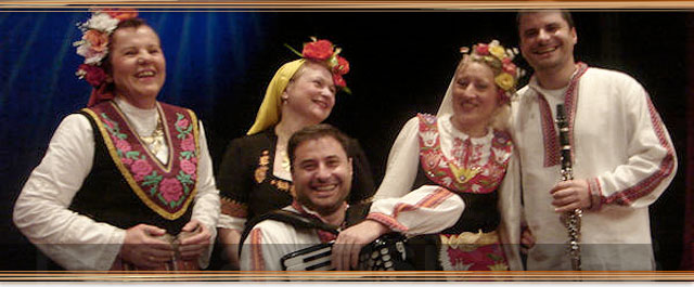 TRIADA Y HERMANOS HRISTOV