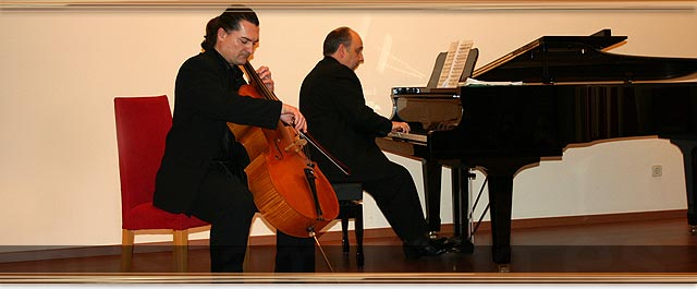 MÚSICA EN LA INTERNACIONAL 2010