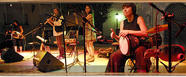 TRADERE + TRENCACLOSQUES