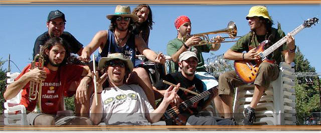 LOS VECINOS DEL CALLEJÓN