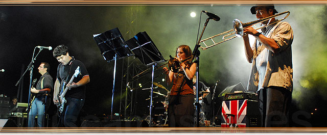 MARTÍN & THE JULIANS