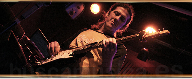 EDU MANAZAS & WHISKEY TREN