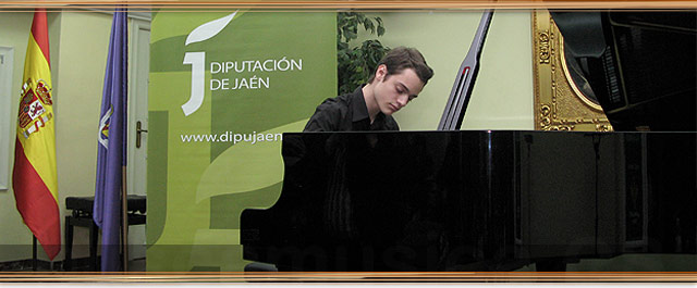 CONCURSO INTERN. DE PIANO PREMIO JAÉN 2010
